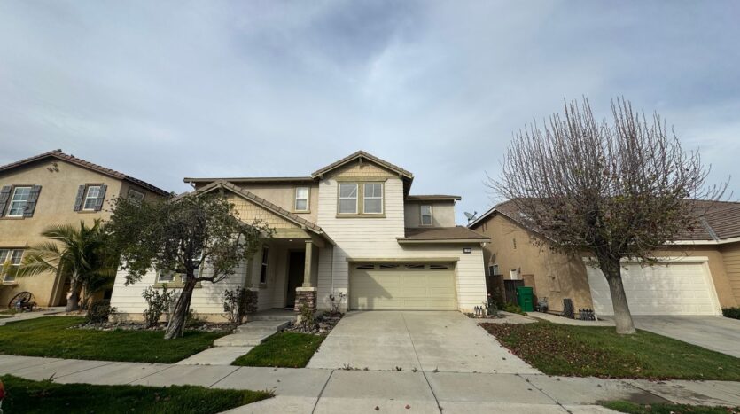 11074 Buttonbush Ct - Corona - California - 6 bed, 4.5 bath rental property