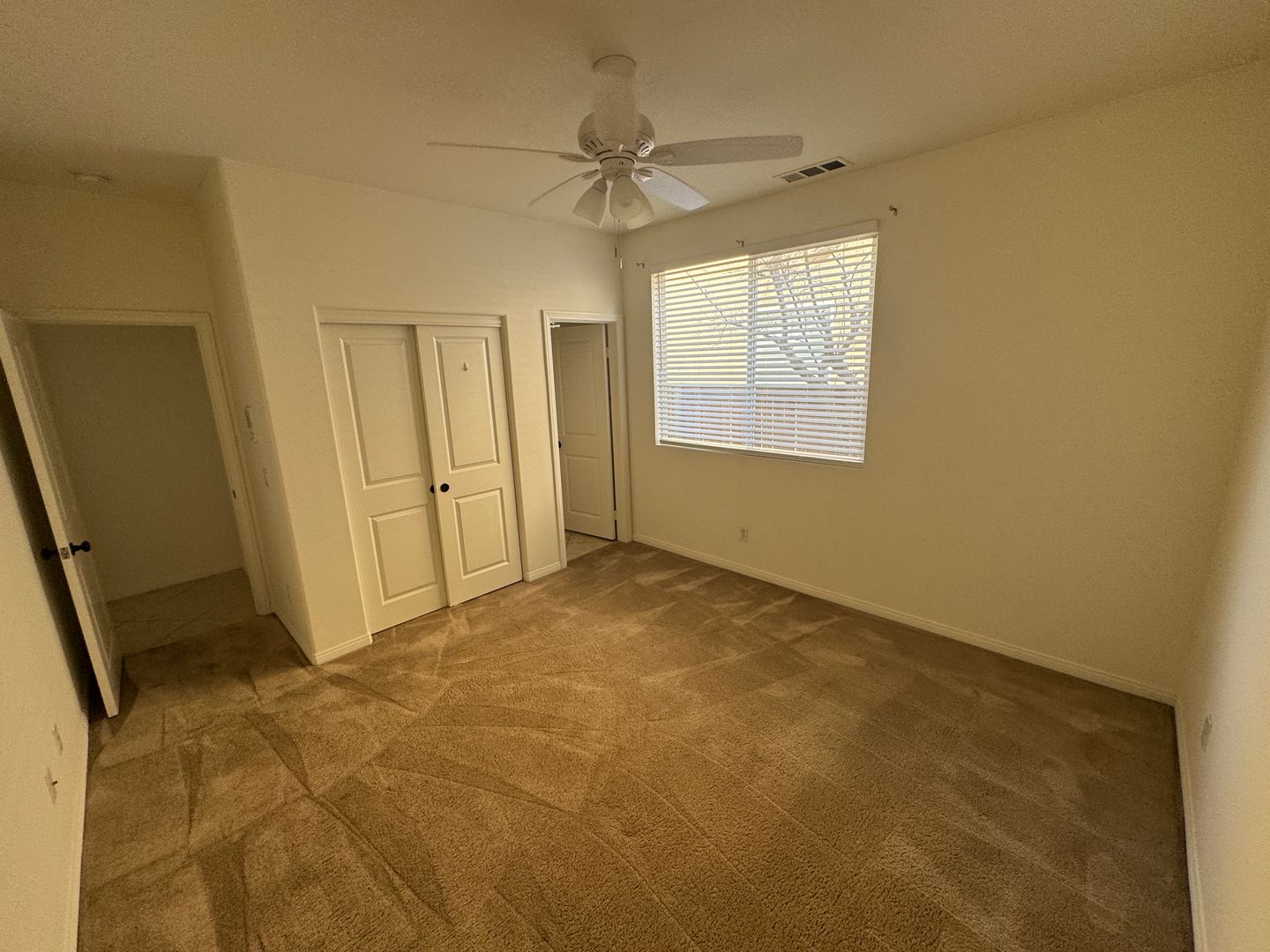 11074 Buttonbush Ct - Corona - California - 6 bed, 4.5 bath rental property