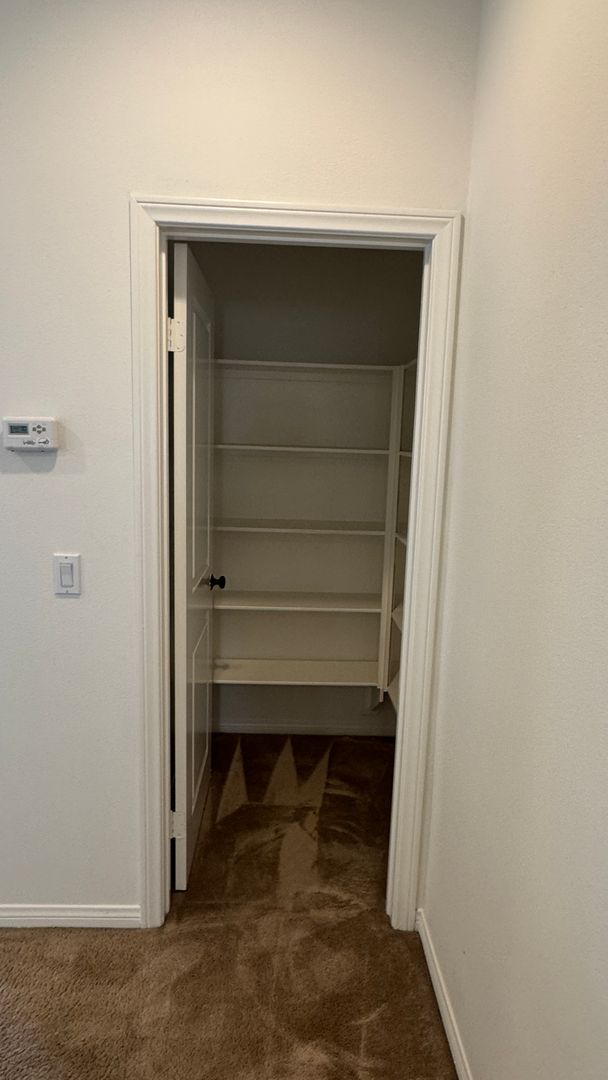 11074 Buttonbush Ct - Corona - California - 6 bed, 4.5 bath rental property