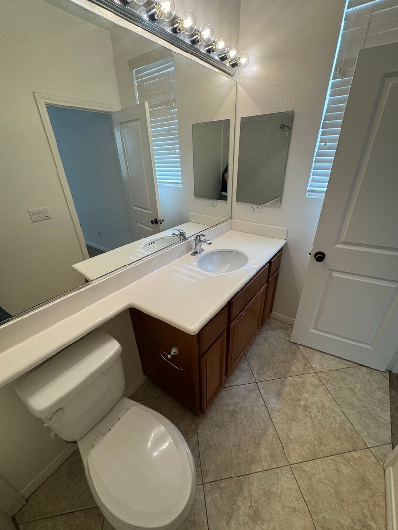 11074 Buttonbush Ct - Corona - California - 6 bed, 4.5 bath rental property