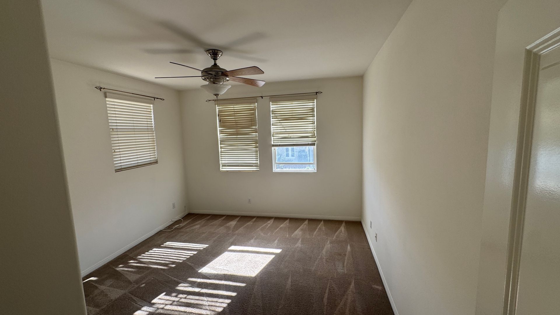 11074 Buttonbush Ct - Corona - California - 6 bed, 4.5 bath rental property