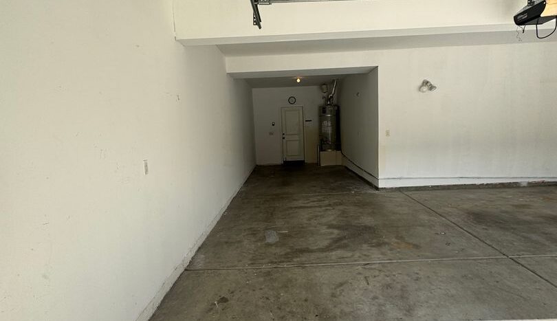 11074 Buttonbush Ct - Corona - California - 6 bed, 4.5 bath rental property