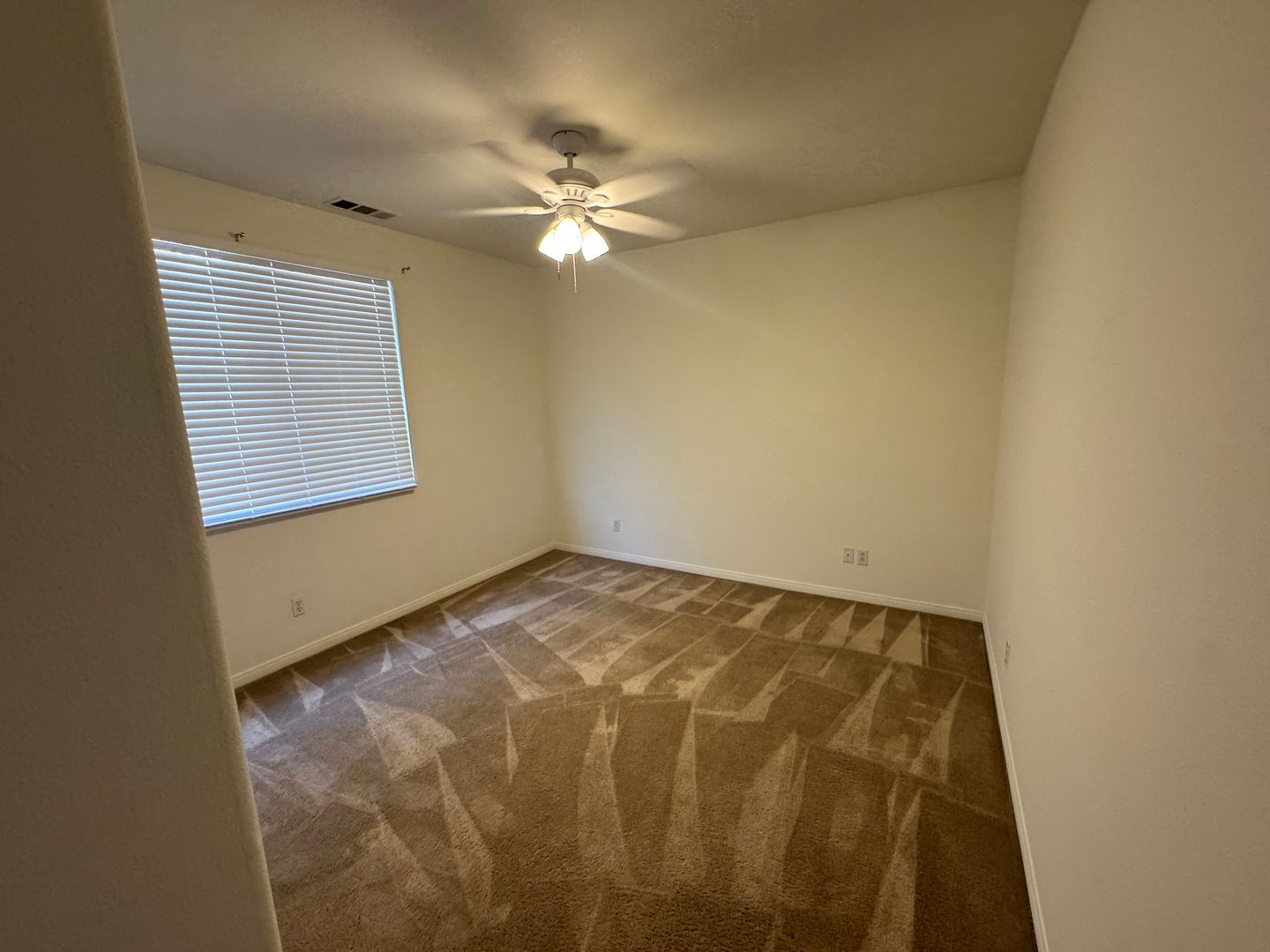 11074 Buttonbush Ct - Corona - California - 6 bed, 4.5 bath rental property