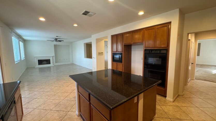 11074 Buttonbush Ct - Corona - California - 6 bed, 4.5 bath rental property