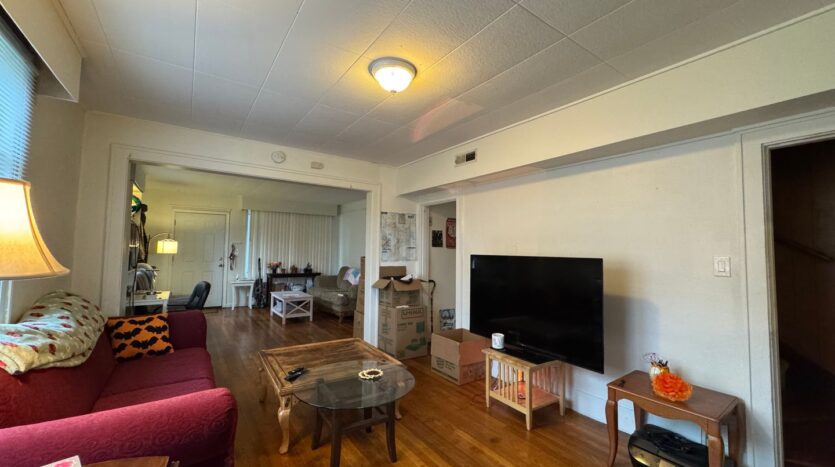 1108 12th Street - Bellingham - Washington - 5 bed, 1.5 bath rental property