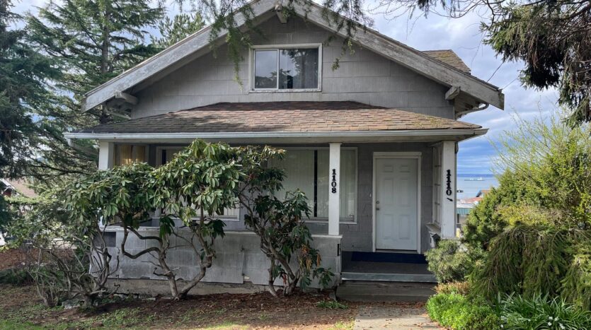 1108 12th Street - Bellingham - Washington - 5 bed, 1.5 bath rental property