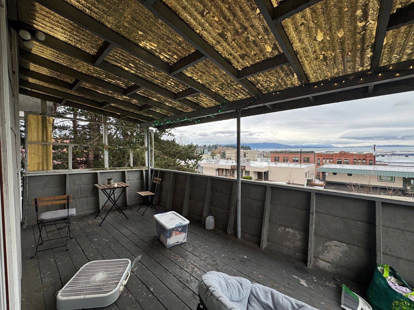 1108 12th Street - Bellingham - Washington - 5 bed, 1.5 bath rental property