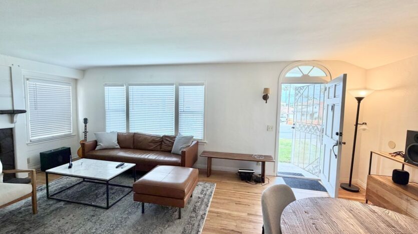 116 Avenida Santa Margarita - San Clemente - California - 3 bed, 1 bath rental property