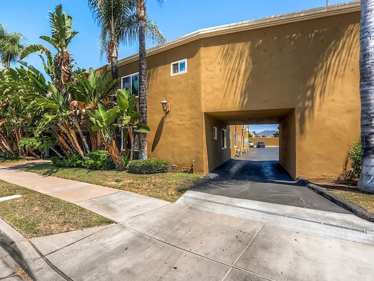 1160 E Lexington Ave #16 - El Cajon - California - 1 bath rental property