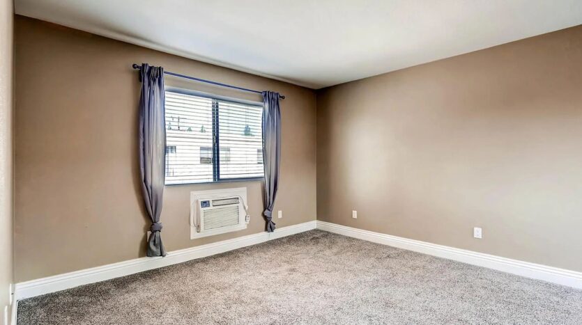 1160 E Lexington Ave #16 - El Cajon - California - 1 bath rental property