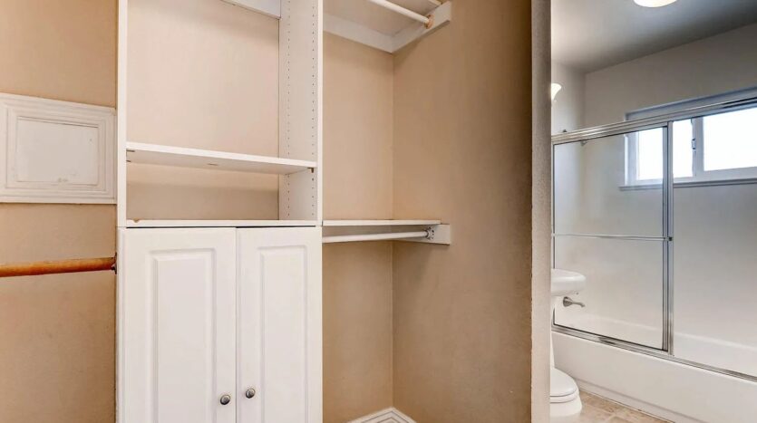 1160 E Lexington Ave #16 - El Cajon - California - 1 bath rental property