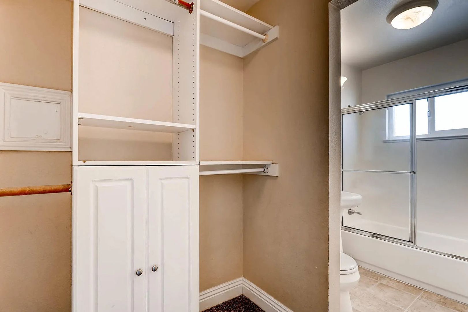 1160 E Lexington Ave #16 - El Cajon - California - 1 bath rental property