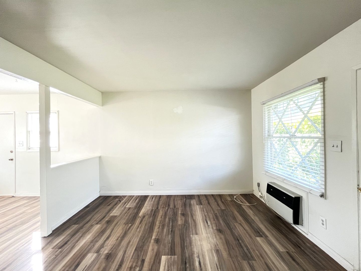 118 W. 3rd Street - San Dimas - California - 1 bath rental property