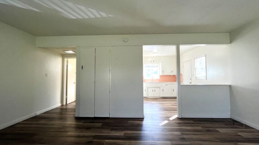 118 W. 3rd Street - San Dimas - California - 1 bath rental property