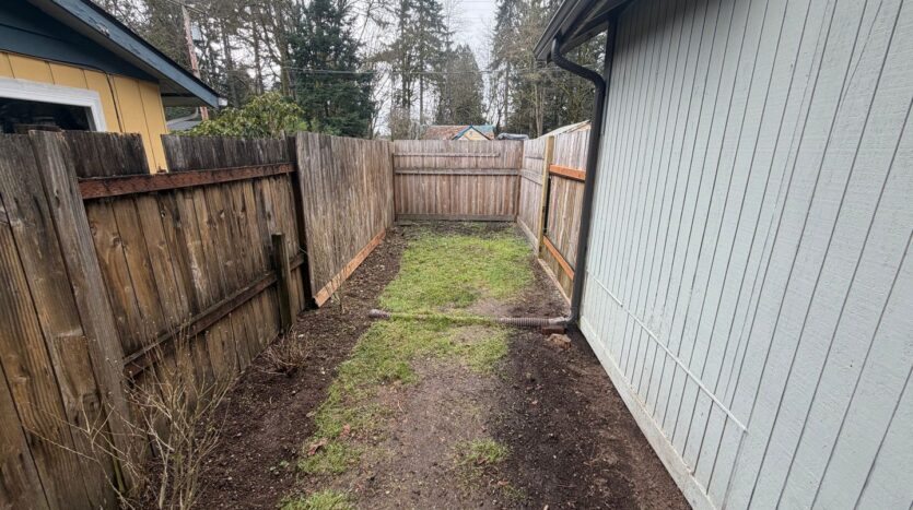 1214 Conger Ave NW - Olympia - Washington - 2 bed, 1.5 bath rental property