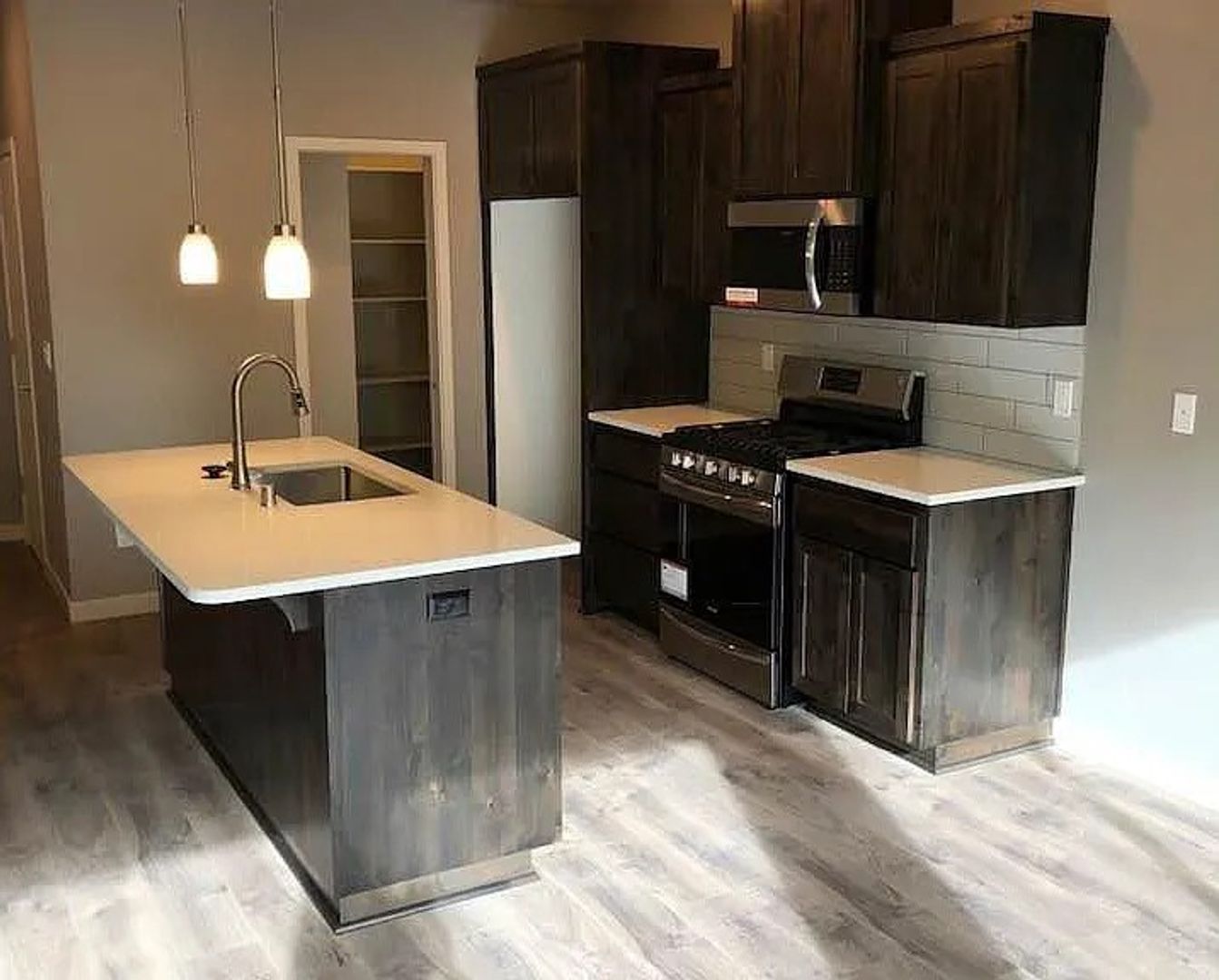 12207 NE 116th St - Vancouver - Washington - 3 bed, 2.5 bath rental property