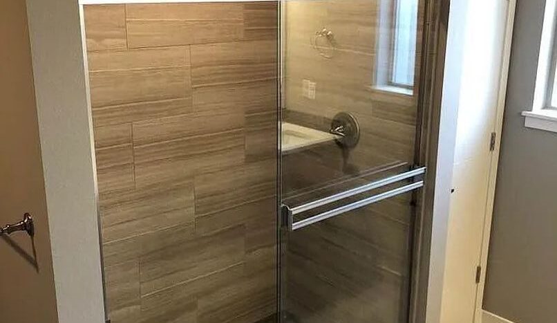 12207 NE 116th St - Vancouver - Washington - 3 bed, 2.5 bath rental property