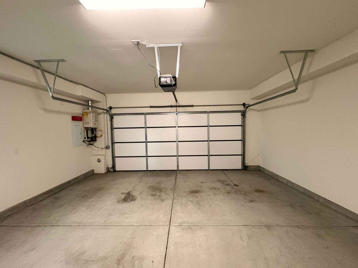 1260 S Macduff St - Anaheim - California - 2 bed, 2.5 bath rental property