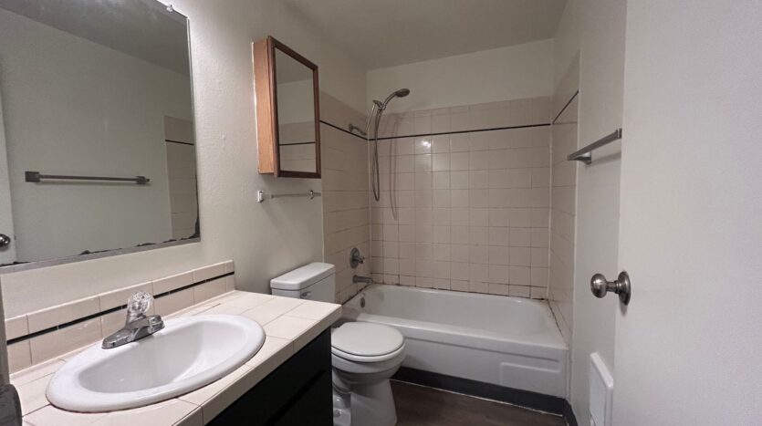 1315 21st St. - # 2 - Bellingham - Washington - 2 bed, 1 bath rental property