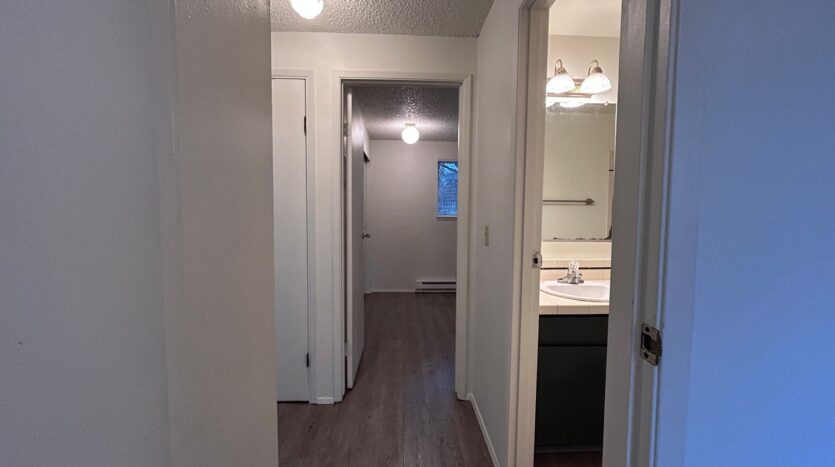 1315 21st St. - # 2 - Bellingham - Washington - 2 bed, 1 bath rental property