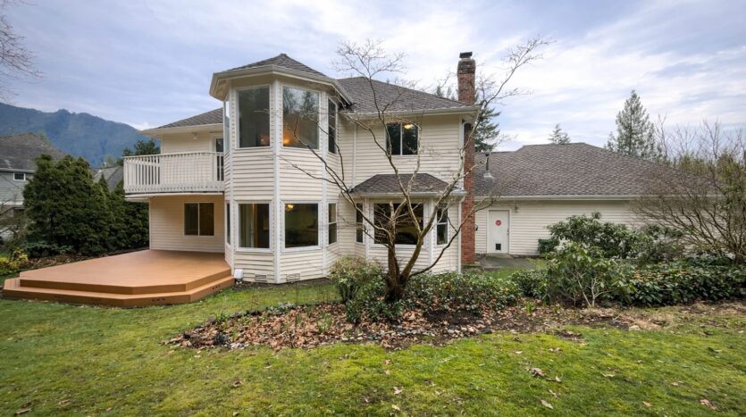 1330 La Forest Dr SE - North Bend - Washington - 4 bed, 3 bath rental property