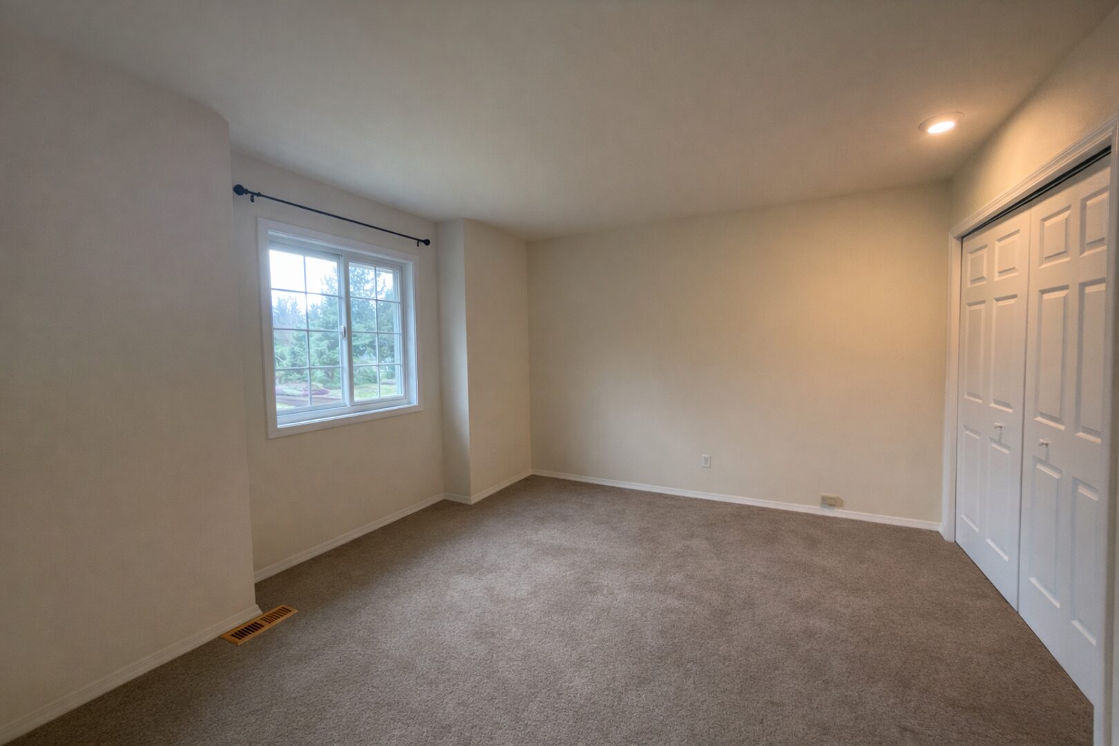 1330 La Forest Dr SE - North Bend - Washington - 4 bed, 3 bath rental property