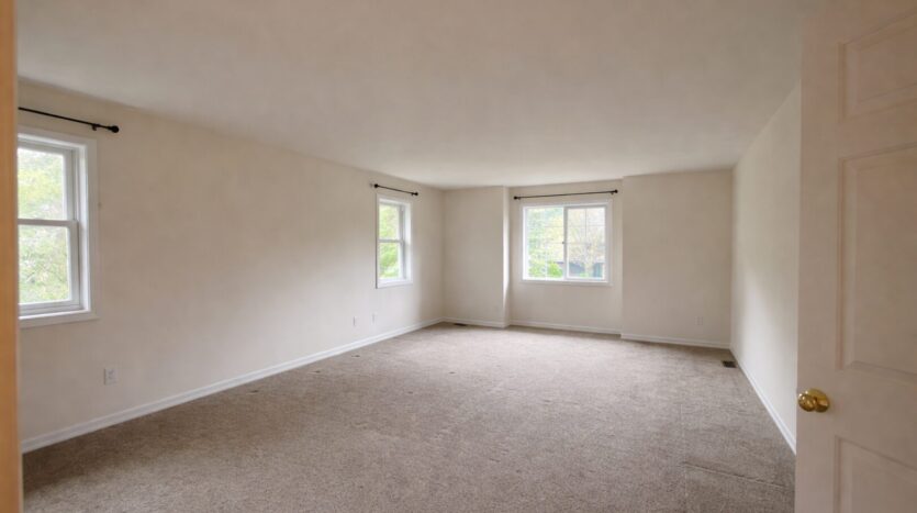 1330 La Forest Dr SE - North Bend - Washington - 4 bed, 3 bath rental property