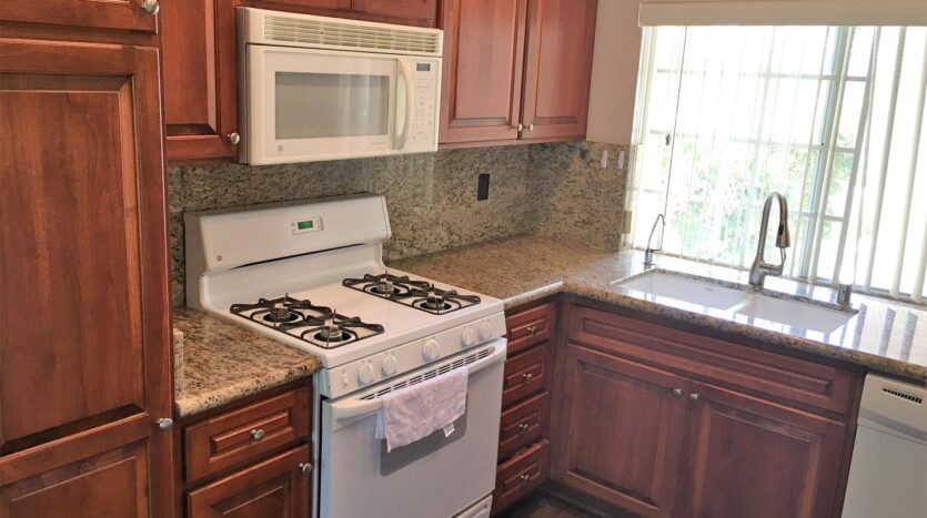 13444 Tiverton Road - San Diego - California - 2 bed, 2.5 bath rental property