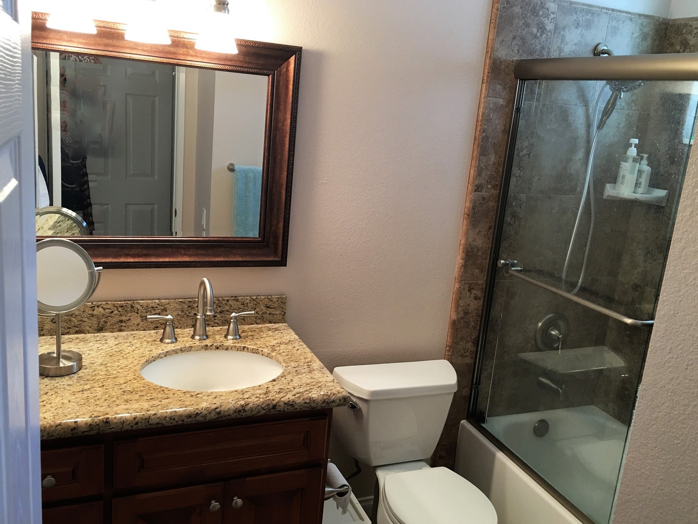 13444 Tiverton Road - San Diego - California - 2 bed, 2.5 bath rental property