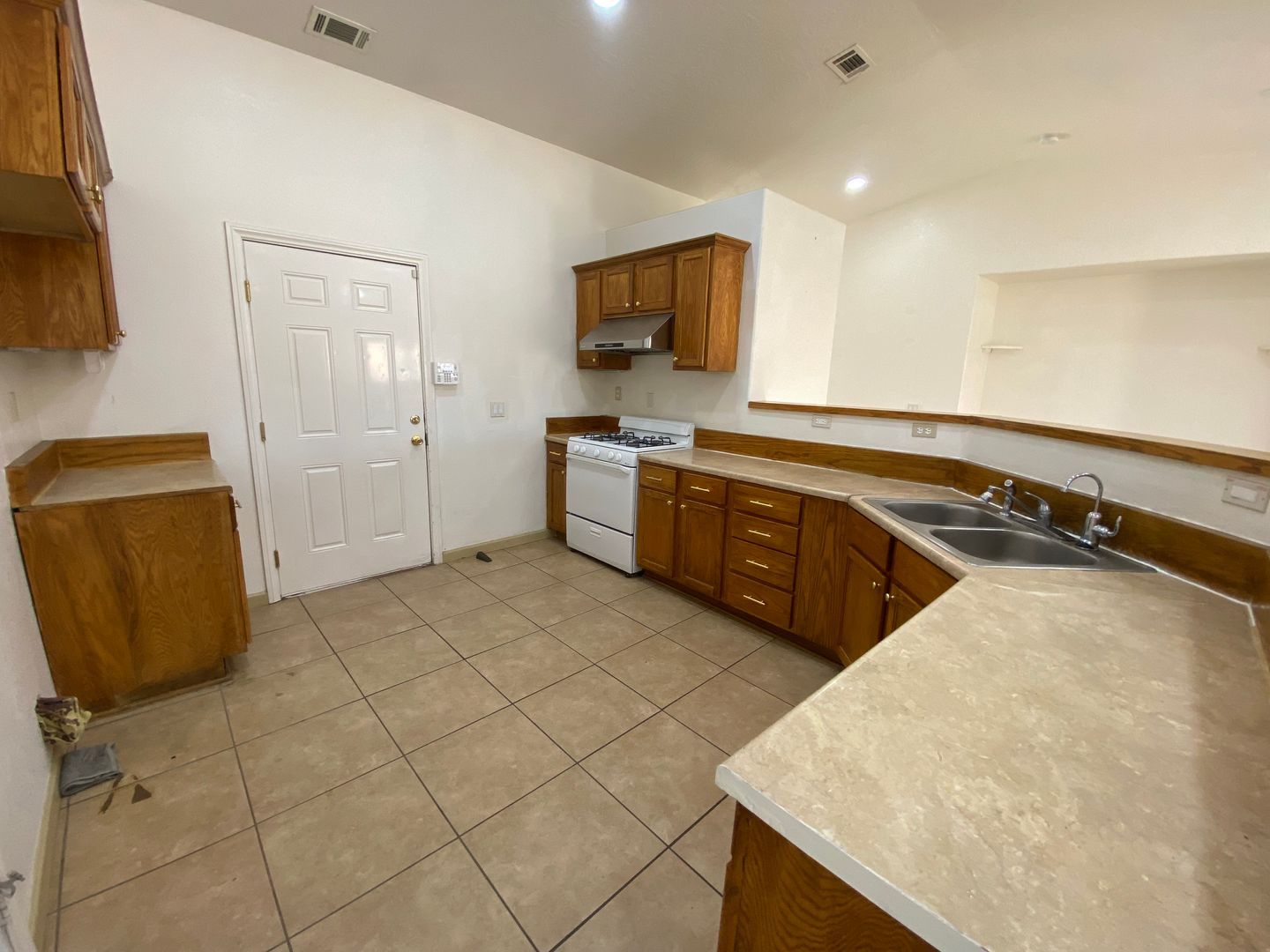 13632 Nassau Dr. - Victorville - California - 3 bed, 2 bath rental property