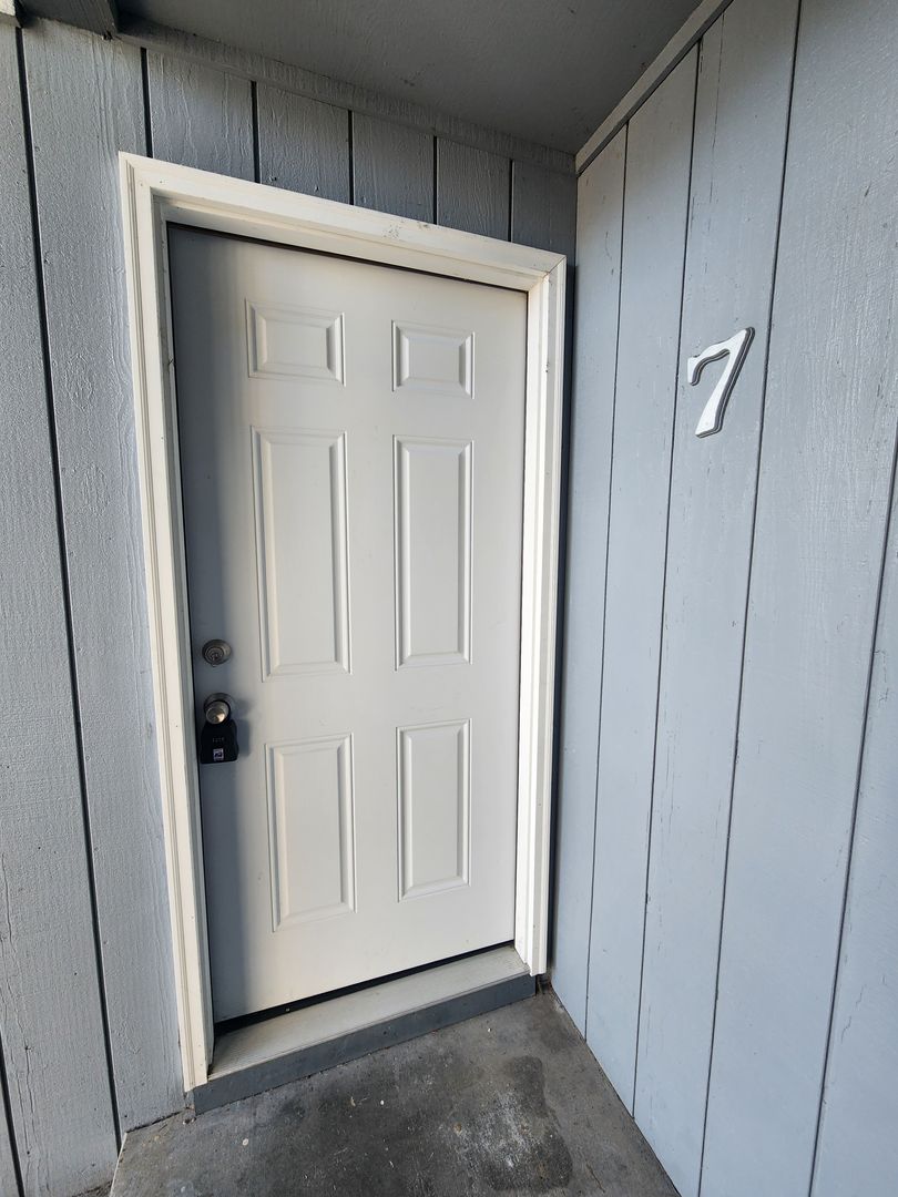 14424 Union Ave SW - Lakewood - Washington - 1 bed, 1 bath rental property