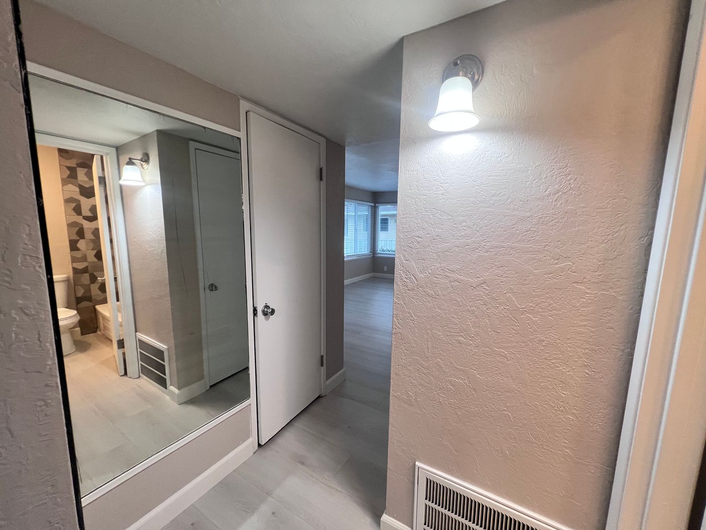 14723 Martell Ave - San Leandro - California - 2 bed, 1 bath rental property