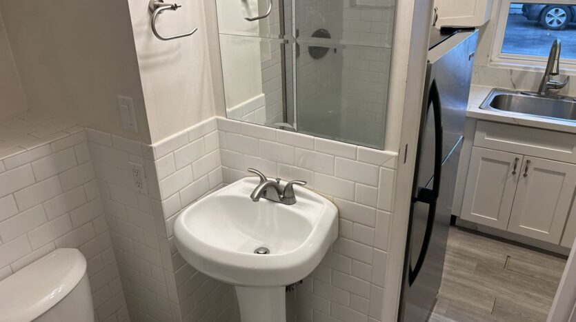 15 7th Street - Unit 5 - Petaluma - California - 1 bed, 1 bath rental property