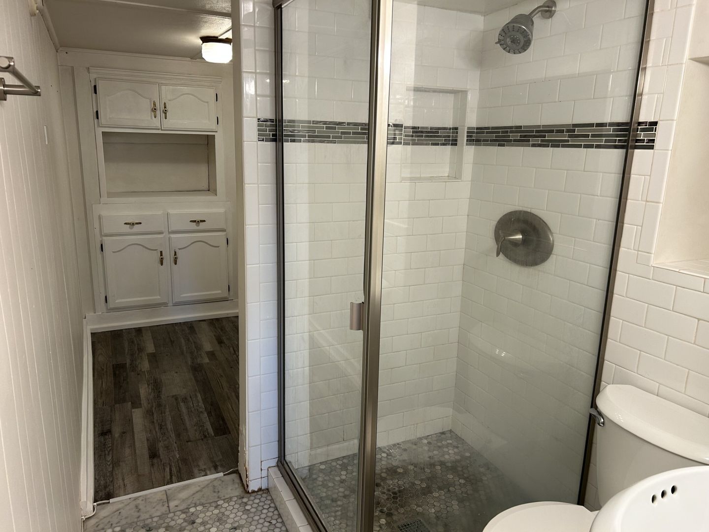 15 7th Street - Unit 5 - Petaluma - California - 1 bed, 1 bath rental property