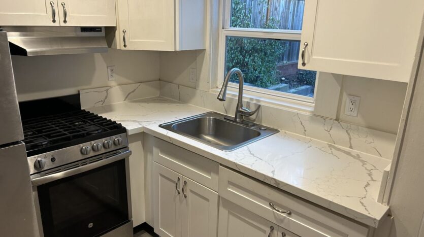 15 7th Street - Unit 5 - Petaluma - California - 1 bed, 1 bath rental property