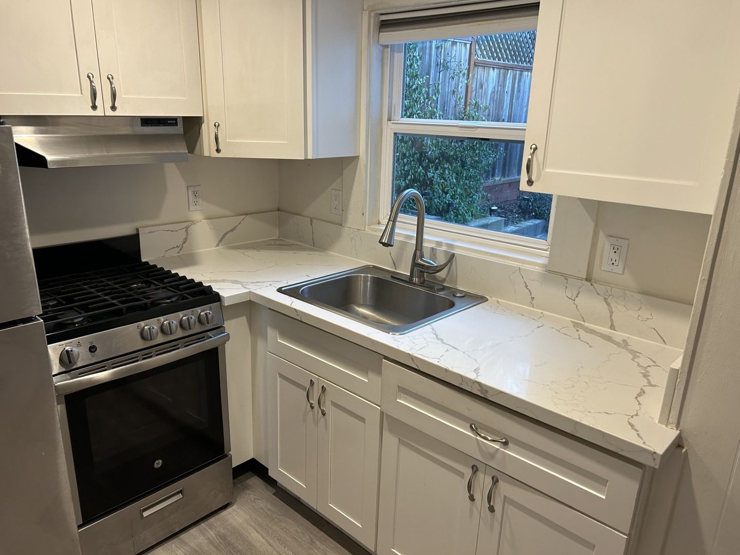 15 7th Street - Unit 5 - Petaluma - California - 1 bed, 1 bath rental property