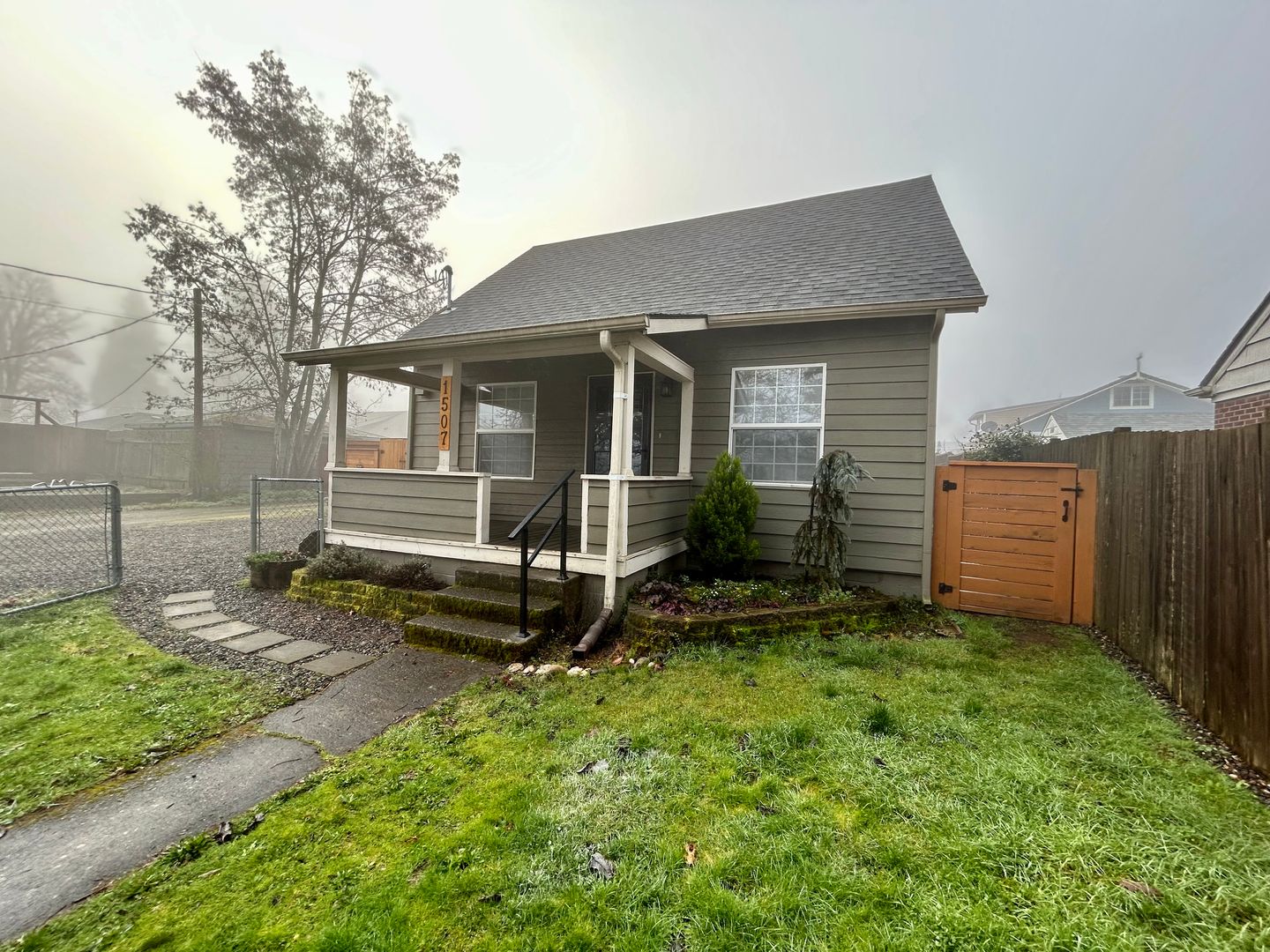 1507 E 29th St - Vancouver - Washington - 3 bed, 1 bath rental property