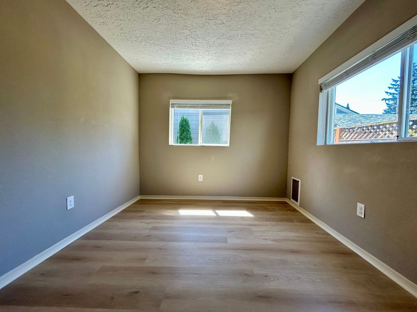 1507 E 29th St  - Vancouver - Washington - 3 bed, 1 bath rental property