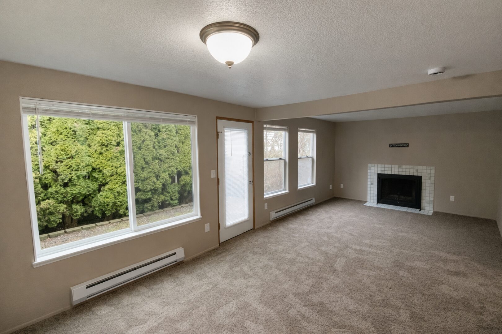 16302 2nd Pl W Unit B - Lynnwood - Washington - 3 bed, 1.5 bath rental property