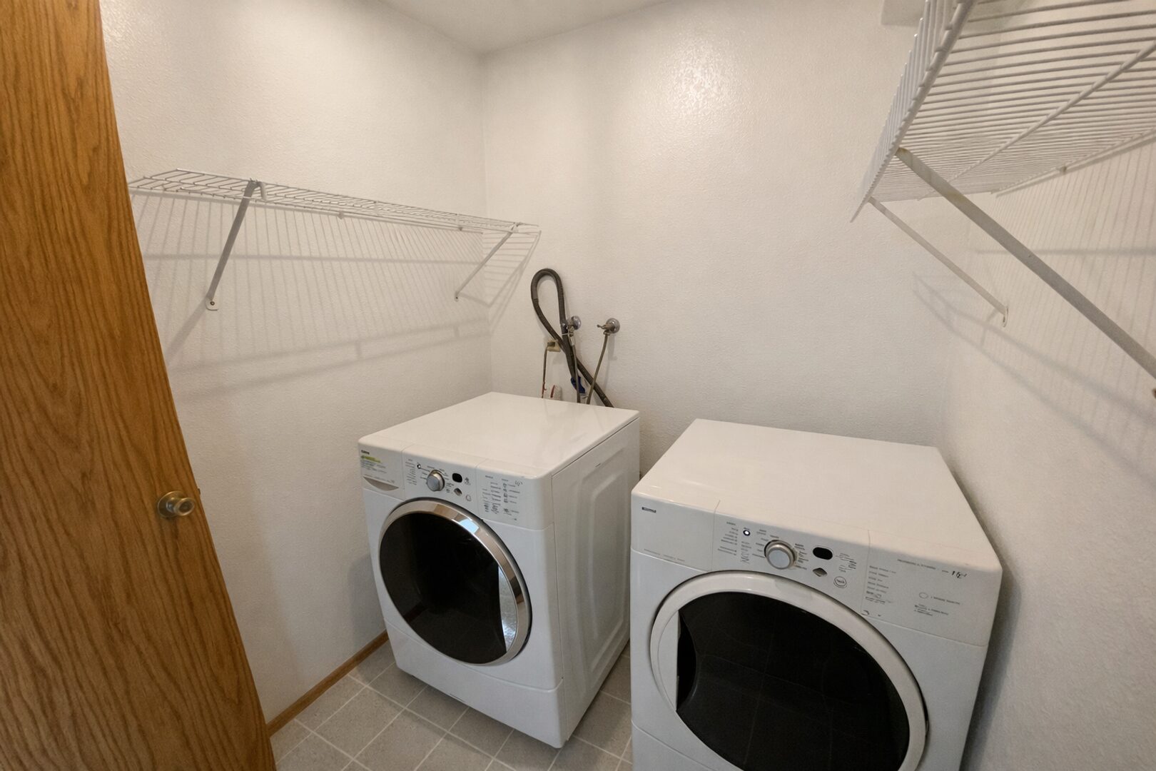 16302 2nd Pl W Unit B - Lynnwood - Washington - 3 bed, 1.5 bath rental property