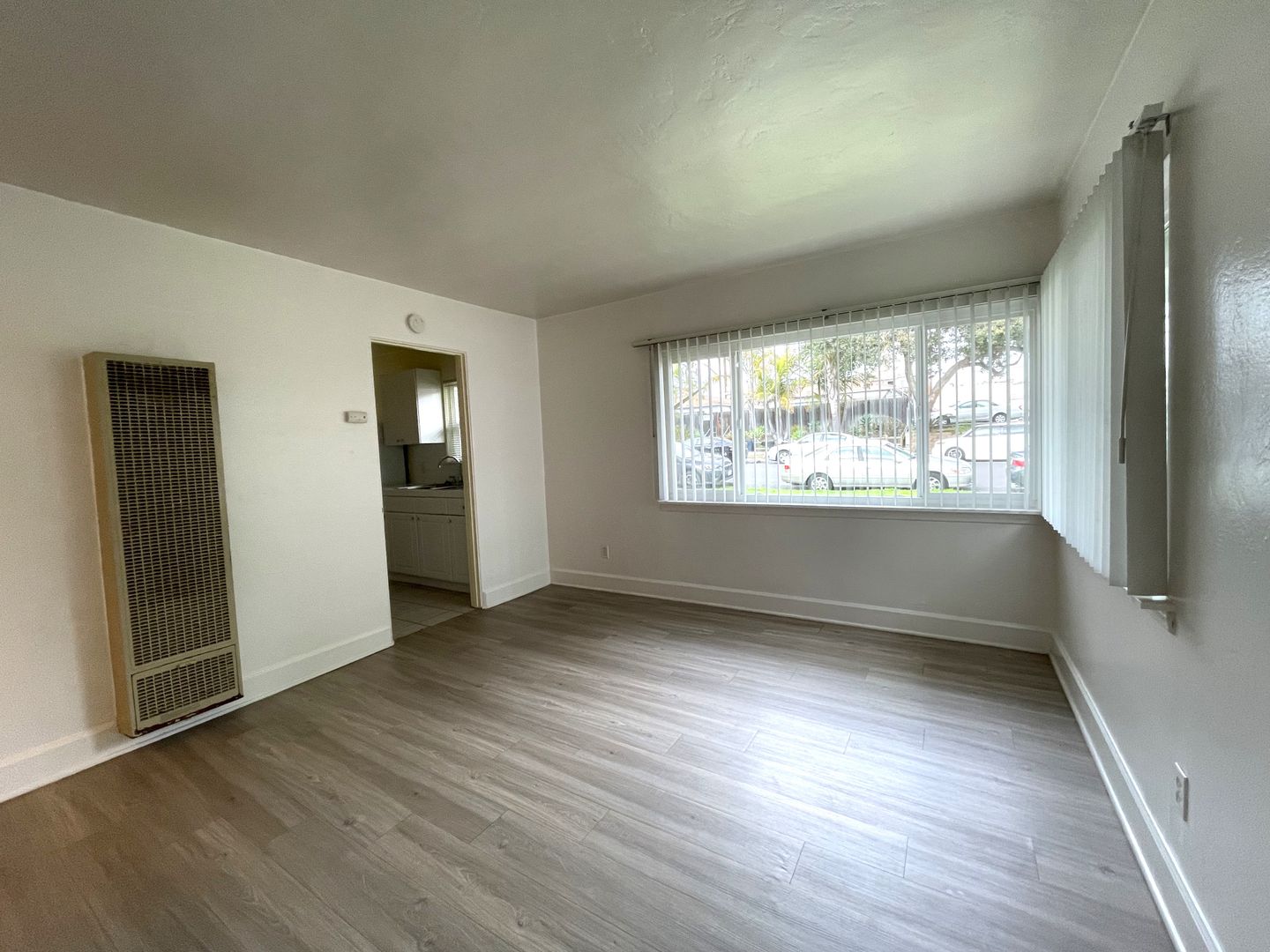 1633-1639 Hornblend St. - San Diego - California - 1 bed, 1 bath rental property