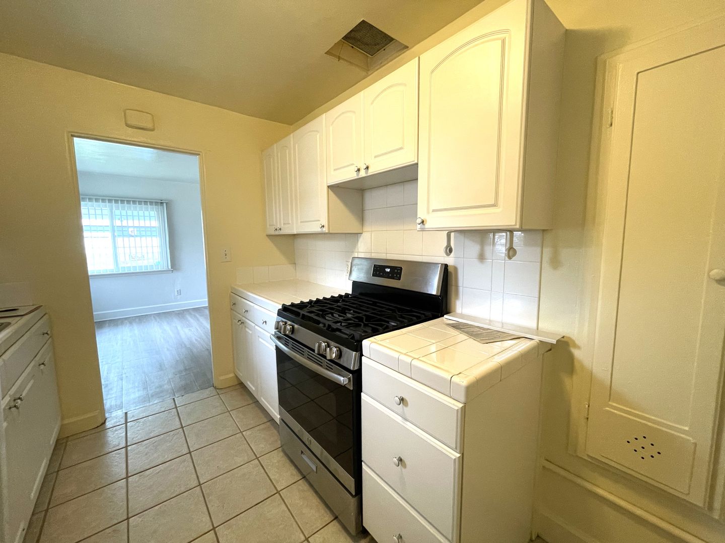 1633-1639 Hornblend St. - San Diego - California - 1 bed, 1 bath rental property