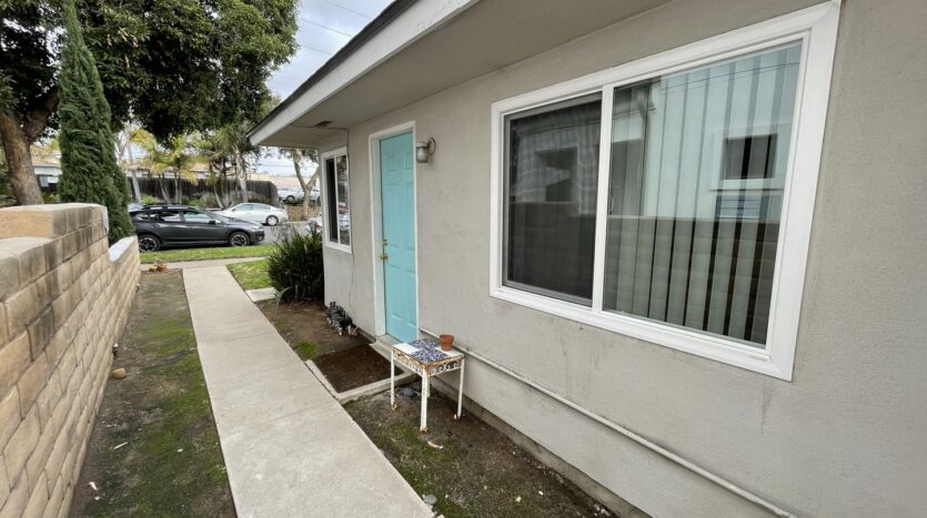 1633-1639 Hornblend St. - San Diego - California - 1 bed, 1 bath rental property