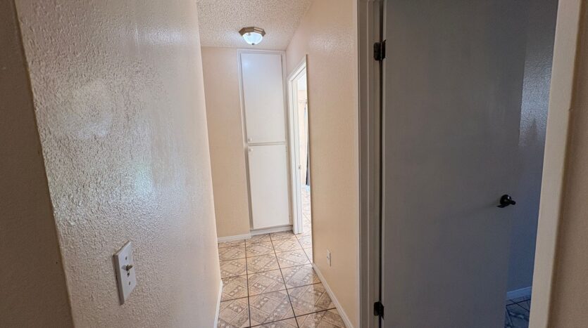 18649 6th St - Bloomington - California - 4 bed, 2 bath rental property