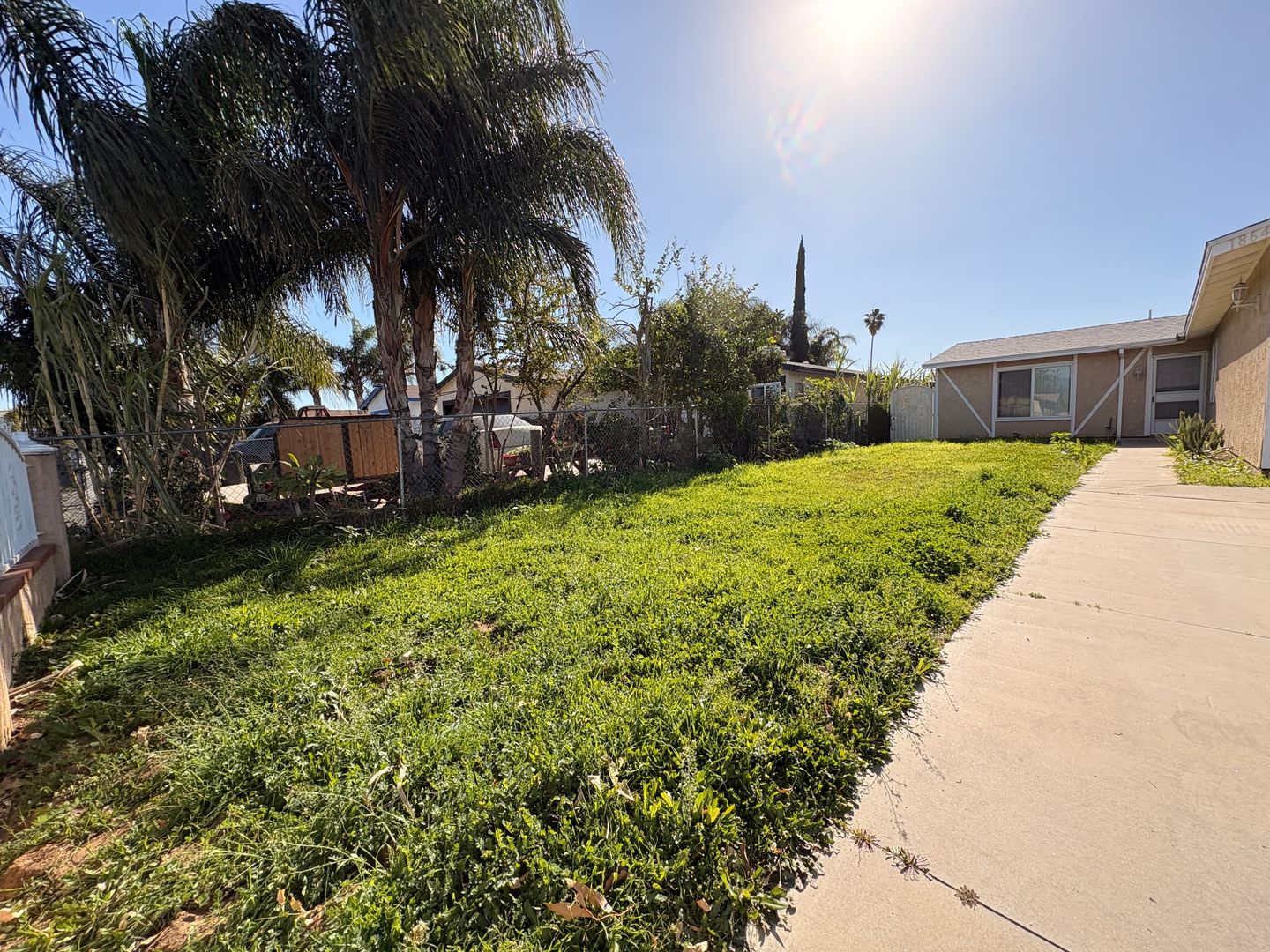 18649 6th St - Bloomington - California - 4 bed, 2 bath rental property