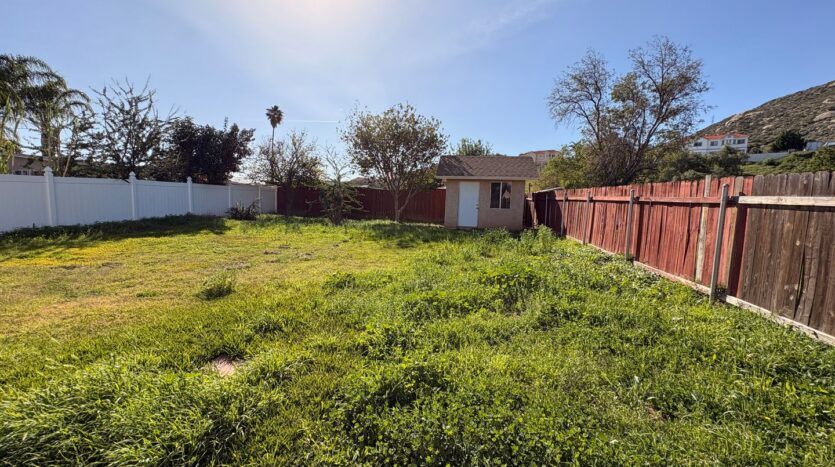 18649 6th St - Bloomington - California - 4 bed, 2 bath rental property