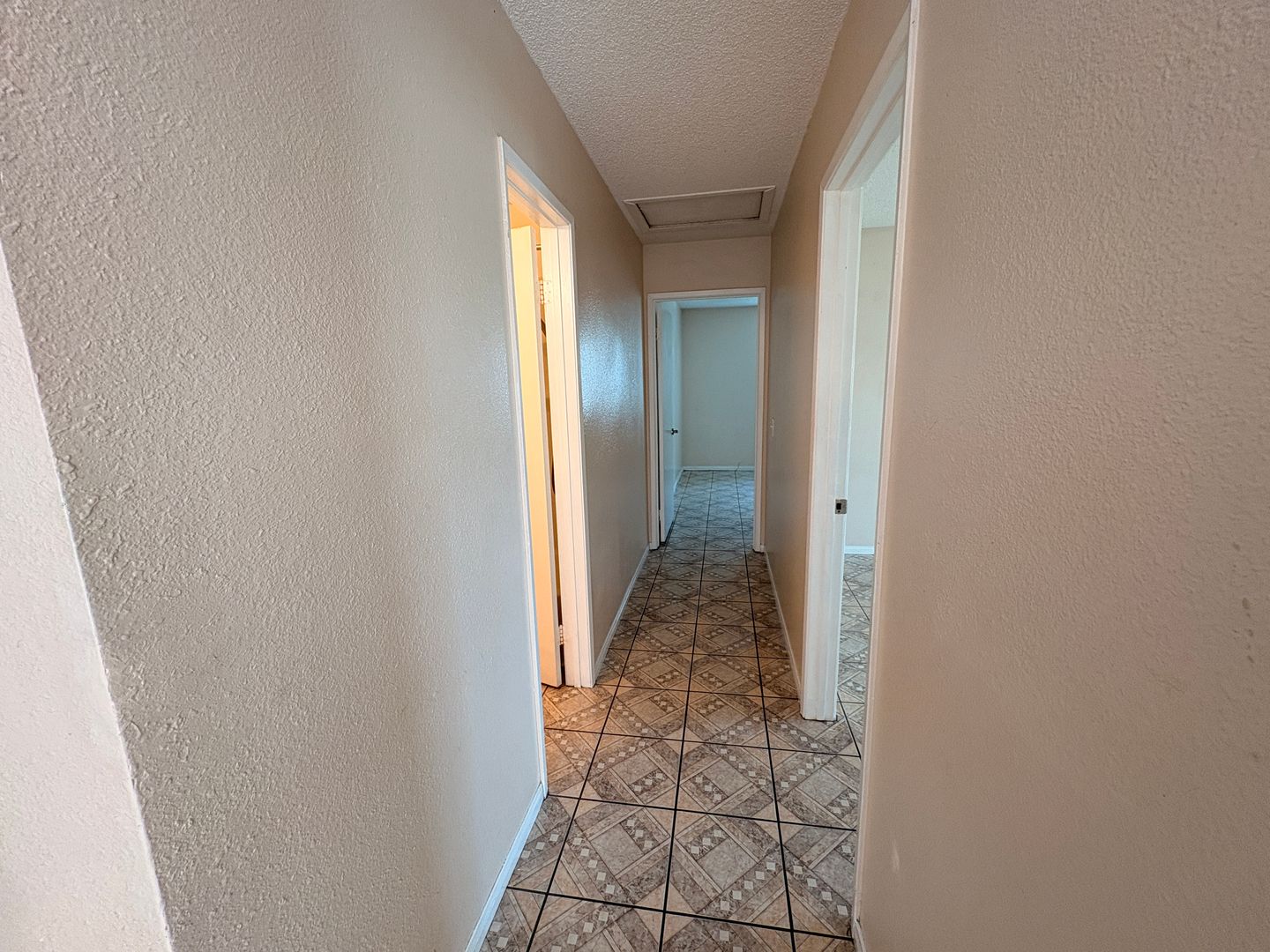 18649 6th St - Bloomington - California - 4 bed, 2 bath rental property