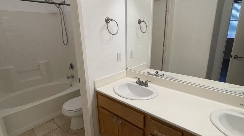 1875 Cannes Pl Unit #324 - Chula Vista - California - 2 bed, 2 bath rental property