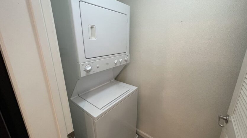 1875 Cannes Pl Unit #324 - Chula Vista - California - 2 bed, 2 bath rental property