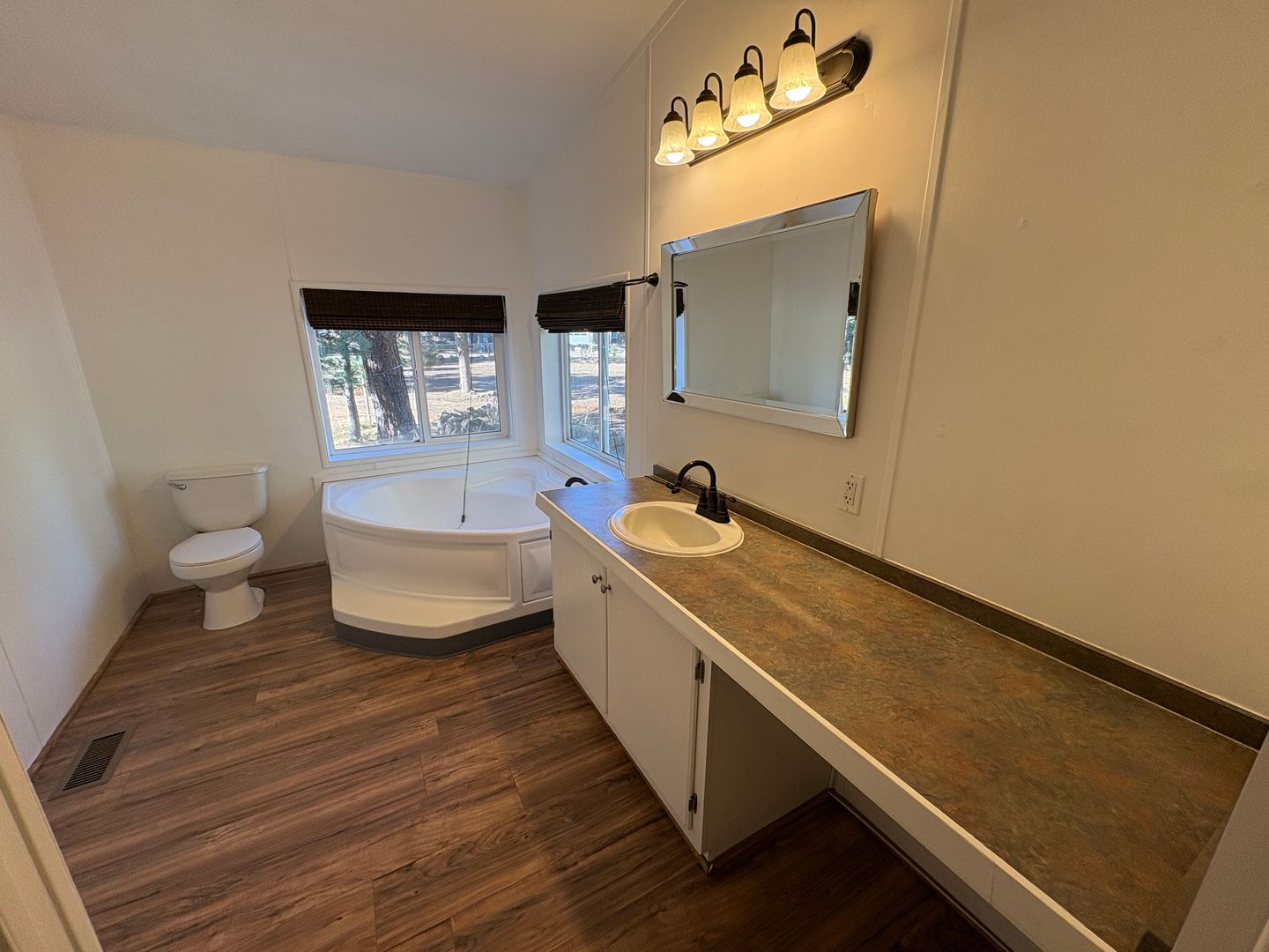 19406 Cherokee Road - Bend - Oregon - 3 bed, 2 bath rental property